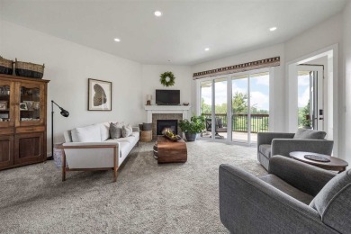 936 Willow Lane is a 5-bedroom, 3-bathroom home located in on Hillcrest Country Club in Iowa - for sale on GolfHomes.com, golf home, golf lot