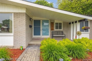 This charming ranch that's move-in ready  packed with features on Maple Lane Golf Club in Michigan - for sale on GolfHomes.com, golf home, golf lot