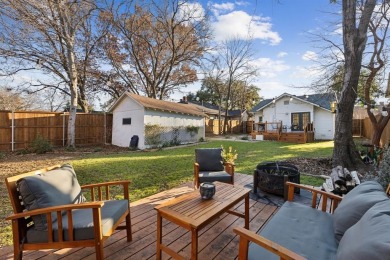 Discover the charm of this delightful cottage, perfectly on Stevens Park Golf Course in Texas - for sale on GolfHomes.com, golf home, golf lot