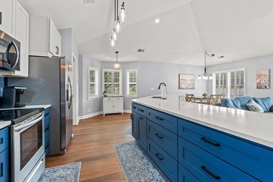 TURN KEY, BETTER THAN NEW HOME READY FOR YOU!  This home has on Aberdeen Golf and Country Club in South Carolina - for sale on GolfHomes.com, golf home, golf lot