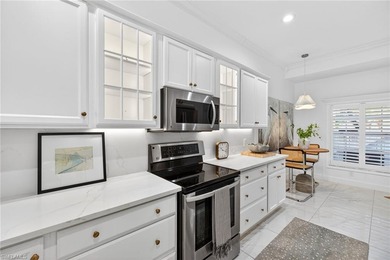 This recently refreshed property delivers exceptional style and on Wyndemere Country Club in Florida - for sale on GolfHomes.com, golf home, golf lot