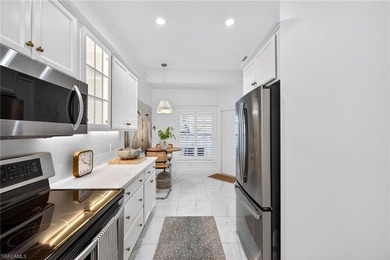 This recently refreshed property delivers exceptional style and on Wyndemere Country Club in Florida - for sale on GolfHomes.com, golf home, golf lot