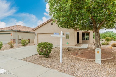GOLF COURSE home! This charming 2BD/2BA home you are sure to on Sundance Golf Club in Arizona - for sale on GolfHomes.com, golf home, golf lot
