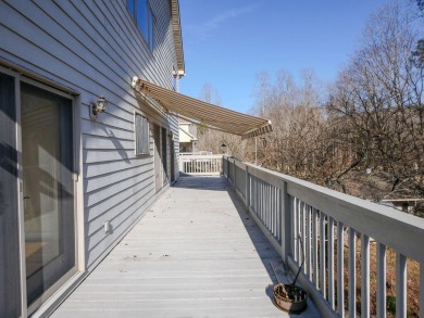 Welcome to this stunning 3-bedroom, 3.5-bathroom home situated on Lake Haven Golf and Country Club in Tennessee - for sale on GolfHomes.com, golf home, golf lot