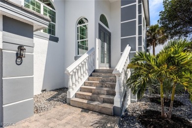 VACATION AND LIVE THE LUXURIOUS TROPICAL ISLAND LIFE WITHOUT on Beachview Golf Club in Florida - for sale on GolfHomes.com, golf home, golf lot