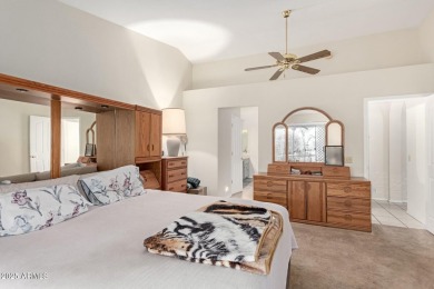 This spacious Sun Lakes move-in ready homeand has a wonderful on Cottonwood Country Club in Arizona - for sale on GolfHomes.com, golf home, golf lot