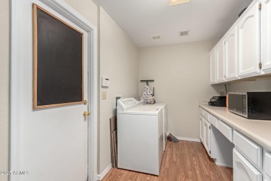 This spacious Sun Lakes move-in ready homeand has a wonderful on Cottonwood Country Club in Arizona - for sale on GolfHomes.com, golf home, golf lot