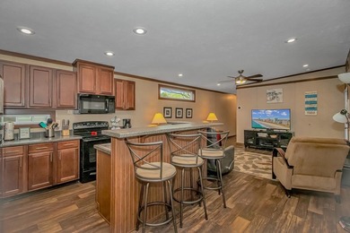 This very open and spacious 3 Bedroom, 2 Bath beach house is on Prestwick Country Club in South Carolina - for sale on GolfHomes.com, golf home, golf lot