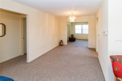 BETTER BE QUICK TO THIS ABSOLUTELY TURN KEY HOME IN THE ACTIVE on Mainlands Golf Club in Florida - for sale on GolfHomes.com, golf home, golf lot