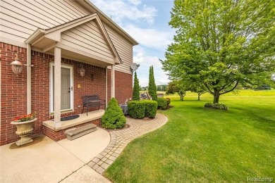 Welcome to the highly sought after Twin Lakes Golf and Swim Club on Twin Lakes Golf Club in Michigan - for sale on GolfHomes.com, golf home, golf lot