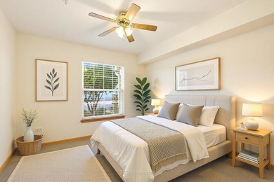 Welcome to this beautiful first-floor condo in Carillon's on The Links at Carillon in Illinois - for sale on GolfHomes.com, golf home, golf lot