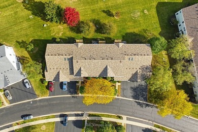Welcome to this beautiful first-floor condo in Carillon's on The Links at Carillon in Illinois - for sale on GolfHomes.com, golf home, golf lot