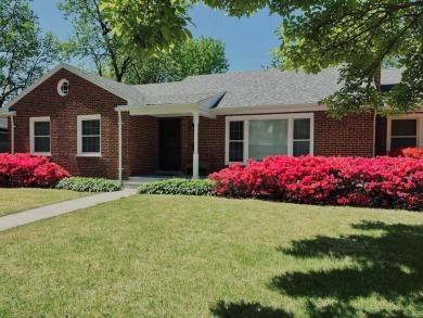 Who is ready for a lush spring in U. City?!  Over 3000 sq ft of on Ruth Park Municipal Golf Course in Missouri - for sale on GolfHomes.com, golf home, golf lot