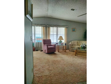 NO DAMAGES FROM HURRICANE!! MOVE IN READY!! Cash Only Sale! on Riverbend Golf and Country Club in Florida - for sale on GolfHomes.com, golf home, golf lot