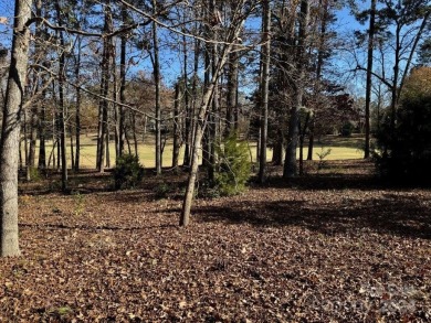 Build your dream home on this large golf course lot located on on Old North State Club at Uwharrie Point Golf community in North Carolina - for sale on GolfHomes.com, golf home, golf lot