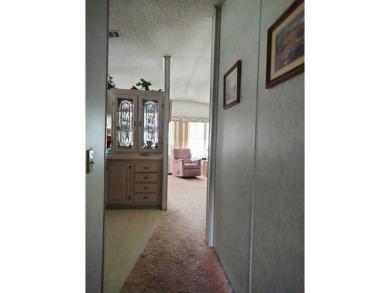 NO DAMAGES FROM HURRICANE!! MOVE IN READY!! Cash Only Sale! on Riverbend Golf and Country Club in Florida - for sale on GolfHomes.com, golf home, golf lot