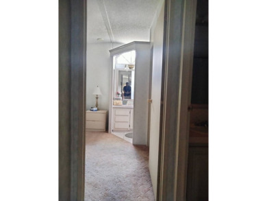 NO DAMAGES FROM HURRICANE!! MOVE IN READY!! Cash Only Sale! on Riverbend Golf and Country Club in Florida - for sale on GolfHomes.com, golf home, golf lot