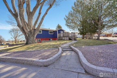 Discover the charm of Bunker Hill Estates with this 3 bed, 3 on Bunker Hill Country Club in Colorado - for sale on GolfHomes.com, golf home, golf lot