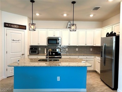 Looking for a beautiful home sitting on a larger lot that is NOT on River Hall Country Club in Florida - for sale on GolfHomes.com, golf home, golf lot