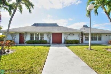 COME AND MAKE THIS PROPERTY  YOURS. BEAUTIFUL 2/2 CONDO on Colony West Country Club in Florida - for sale on GolfHomes.com, golf home, golf lot