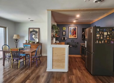 Rare ground-level 2 bed, 2 bath condo with carport and extra on Indian Hills Country Club in Arkansas - for sale on GolfHomes.com, golf home, golf lot