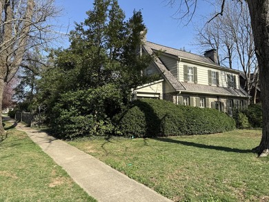 Absolute Auction April 25th. 10:00 a.m. Live On-Site. Selling to on Idle Hour Country Club in Kentucky - for sale on GolfHomes.com, golf home, golf lot