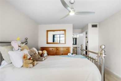 Fabulous Opportunity: charming one-story corner townhome in on Pembroke Lakes Golf Club in Florida - for sale on GolfHomes.com, golf home, golf lot