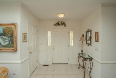 Adorable home maintained for years by the original owner on Meadowlands Golf Club in North Carolina - for sale on GolfHomes.com, golf home, golf lot