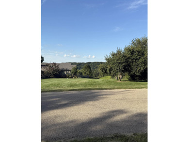 Upsloping, wooded lot on Glen Hollow, just east of Creekwood on Eagle Ridge Inn and Resort in Illinois - for sale on GolfHomes.com, golf home, golf lot