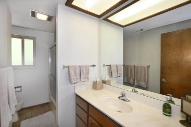 Discover your dream retreat in this delightful 3 bedroom, 2.5 on Lake Shastina Golf Course in California - for sale on GolfHomes.com, golf home, golf lot