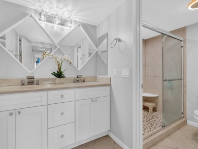 Discover your dream condo at Meadowood Golf & Tennis Club! This on Meadowood Golf and Tennis Club in Florida - for sale on GolfHomes.com, golf home, golf lot