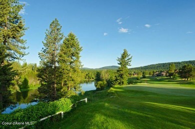 Beautiful Class A only Lot. A 1st class Owners Lounge w/kitchen on Stoneridge Golf Club in Idaho - for sale on GolfHomes.com, golf home, golf lot