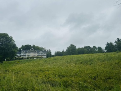 At a time when the State of Vermont is experiencing a crisis in on Newport Country Club in Vermont - for sale on GolfHomes.com, golf home, golf lot