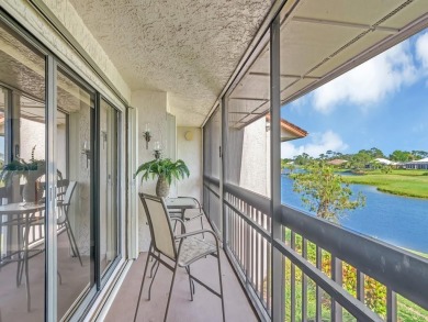 Discover your dream condo at Meadowood Golf & Tennis Club! This on Meadowood Golf and Tennis Club in Florida - for sale on GolfHomes.com, golf home, golf lot