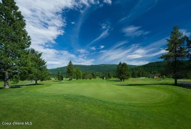Beautiful Class A only Lot. A 1st class Owners Lounge w/kitchen on Stoneridge Golf Club in Idaho - for sale on GolfHomes.com, golf home, golf lot