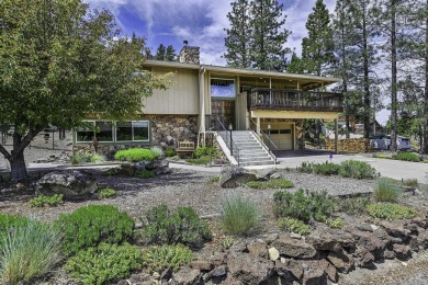 Discover your dream retreat in this delightful 3 bedroom, 2.5 on Lake Shastina Golf Course in California - for sale on GolfHomes.com, golf home, golf lot