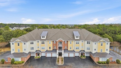 Beautiful 3 bedroom, 3 bath unit in the highly desirable on Barefoot Resort and Golf Club  in South Carolina - for sale on GolfHomes.com, golf home, golf lot
