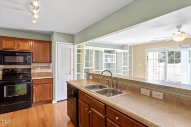 Charming 3BR/2.5BA townhome in an unbeatable Raleigh location! on Hedingham Golf and Athletic Club in North Carolina - for sale on GolfHomes.com, golf home, golf lot