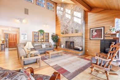 Best value in Black Butte Ranch! Stunning 3240 sqft retreat on Black Butte Ranch Golf Club Glaze Meadow in Oregon - for sale on GolfHomes.com, golf home, golf lot