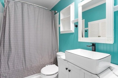 Charming 3BR/2.5BA townhome in an unbeatable Raleigh location! on Hedingham Golf and Athletic Club in North Carolina - for sale on GolfHomes.com, golf home, golf lot