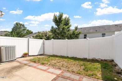 Charming 3BR/2.5BA townhome in an unbeatable Raleigh location! on Hedingham Golf and Athletic Club in North Carolina - for sale on GolfHomes.com, golf home, golf lot