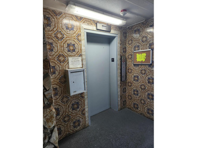 Available after 2025-26 winter season. NO LEASE building on Wynmoor Golf Course in Florida - for sale on GolfHomes.com, golf home, golf lot