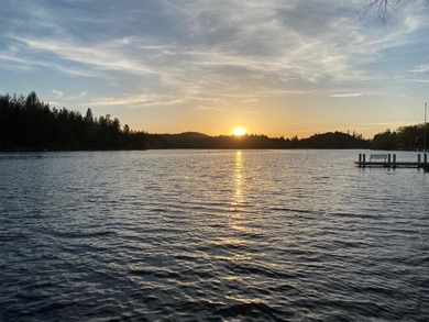 This home in the pines called 'Lil Oak Hill' is beautifully on Pine Mountain Lake Country Club in California - for sale on GolfHomes.com, golf home, golf lot