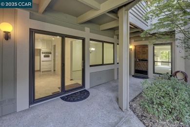 Treasured Rossmoor condo - comfort views  lifestyle! This on Rossmoor Golf Course in California - for sale on GolfHomes.com, golf home, golf lot