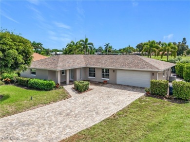 Discover the charm of Whiskey Creek living in this spacious on Whiskey Creek Country Club in Florida - for sale on GolfHomes.com, golf home, golf lot