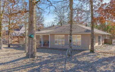 SPACIOUS AND COZY, this home is perfect for your personal oasis on Coronado Golf Course in Arkansas - for sale on GolfHomes.com, golf home, golf lot