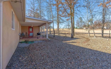 SPACIOUS AND COZY, this home is perfect for your personal oasis on Coronado Golf Course in Arkansas - for sale on GolfHomes.com, golf home, golf lot