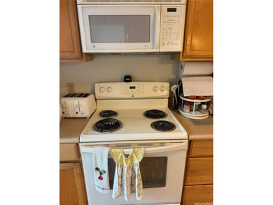 Great opportunity to own in Ridgeway - centrally located near on Pearl Country Club in Hawaii - for sale on GolfHomes.com, golf home, golf lot