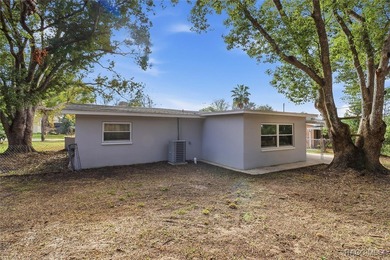 Welcome to this beautifully renovated 3-bedroom, 2-bath home on Brentwood Farms Golf Club in Florida - for sale on GolfHomes.com, golf home, golf lot