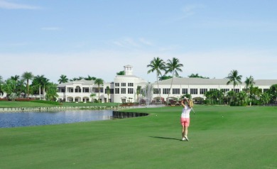 Perfect Cul-De-Sac Home in Manchester Greens, Wycliffe Golf & on Wycliffe Golf and Country Club in Florida - for sale on GolfHomes.com, golf home, golf lot